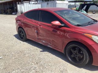 2013 Hyundai Elantra GLS - Primary Damage Right Image